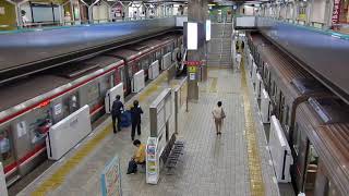 北大阪急行線（大阪メトロ御堂筋線）「千里中央駅」ホーム内売店